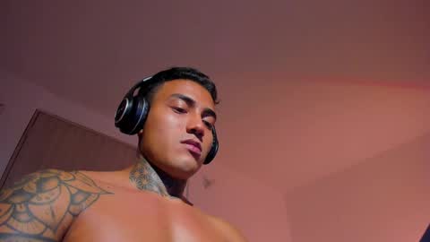 Snapshot of santi__ferrer chatting on 22, 5, 2026 Santi Ferrer online show from 22, 5, 2026