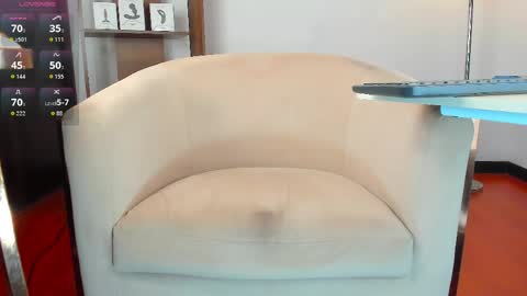 Snapshot of santi_mdz chatting on 1, 6, 2026 ADRIK CANO online show from 1, 6, 2026