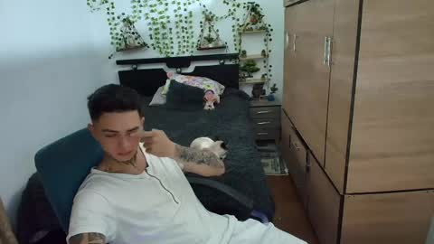 Snapshot of santi_ss chatting on 3, 5, 2026 santi_ss online show from 3, 5, 2026
