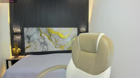 santiago_russo18 online show from 13, 9, 2025