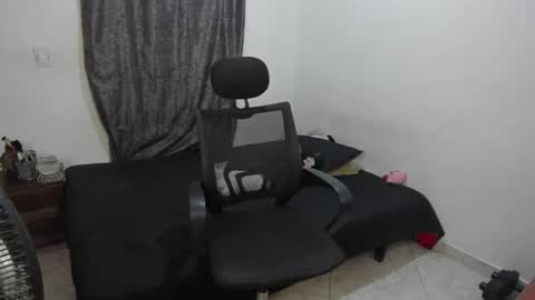 Snapshot of santiceballo chatting on 29, 4, 2026 Julius Novachrono online show from 29, 4, 2026