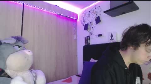 Santii online show from 20, 3, 2026