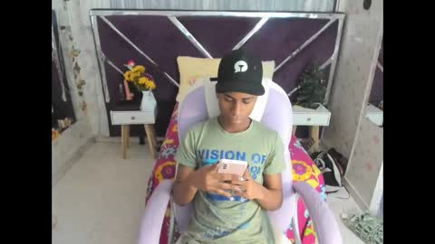 santy online show from 18, 11, 2025