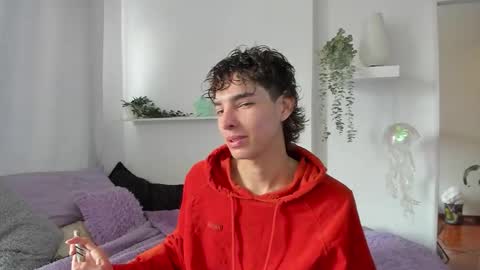 Snapshot of santy_kitty chatting on 15, 1, 2026 kitty online show from 15, 1, 2026