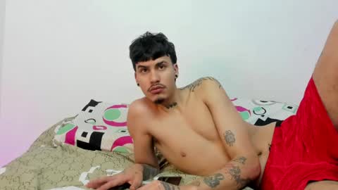 Snapshot of santy_of1 chatting on 8, 6, 2026 santy_of1 online show from 8, 6, 2026