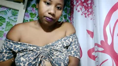 Snapshot of sanyah513 chatting on 9, 7, 2026 sanya online show from 9, 7, 2026