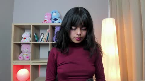 Snapshot of saphyralux chatting on 3, 6, 2026 saphyralux online show from 3, 6, 2026