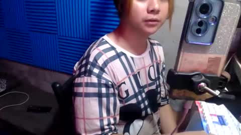 Snapshot of sapiosexualasiantrans chatting on 9, 6, 2026 Casey online show from 9, 6, 2026