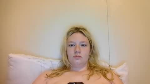 Snapshot of sara9920 chatting on 30, 4, 2026 sara9920 online show from 30, 4, 2026