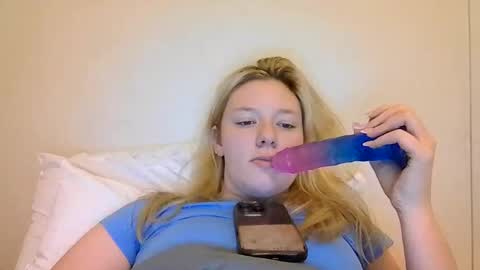 Snapshot of sara9920 chatting on 2, 5, 2026 sara9920 online show from 2, 5, 2026