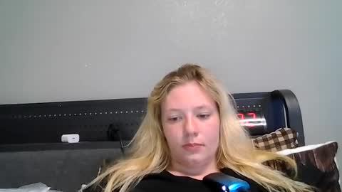 Snapshot of sara9920 chatting on 24, 6, 2026 sara9920 online show from 24, 6, 2026