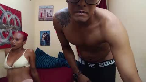 sara_and_elver online show from 15, 11, 2025