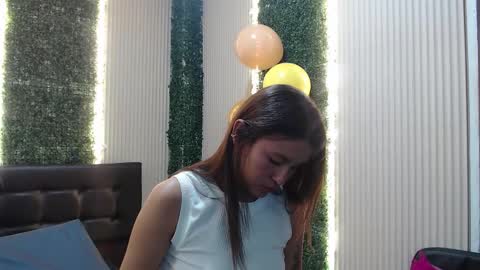 Snapshot of sara_blue13 chatting on 7, 2, 2026 Sara online show from 7, 2, 2026