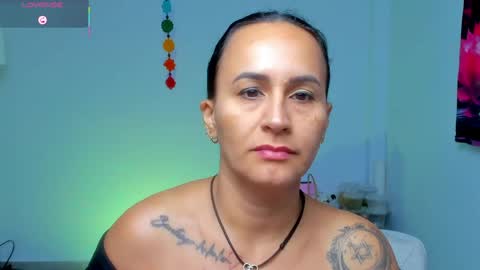 Snapshot of sara_charmy chatting on 9, 5, 2026 online show from 9, 5, 2026