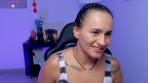 Snapshot of sara_charmy chatting on 7, 6, 2026 online show from 7, 6, 2026