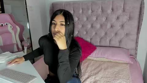 Sara online show from 25, 11, 2025