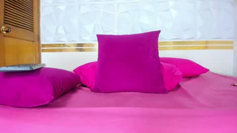 Sara Collins online show from 17, 1, 2025