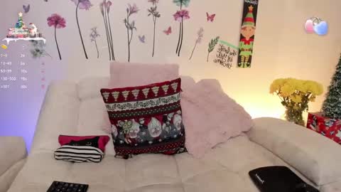 Sara Crowe online show from 6, 1, 2025