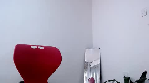 sara_johnson__ online show from 21, 11, 2025