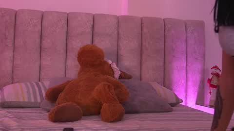 sara_lopee1 online show from 14, 12, 2025