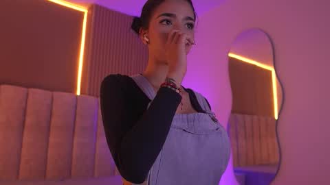 Snapshot of sara_lopee1 chatting on 26, 2, 2026 sara_lopee1 online show from 26, 2, 2026