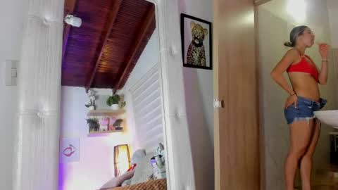   online show from 14, 4, 2026