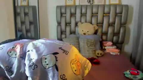 Snapshot of sara_marks chatting on 11, 7, 2026 S A R A online show from 11, 7, 2026