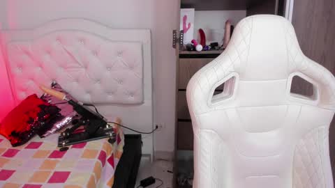 Snapshot of sara_martin_ chatting on 31, 1, 2025 sara online show from 31, 1, 2025