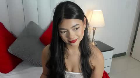 Snapshot of sara_owens7 chatting on 5, 3, 2026 sara_owens7 online show from 5, 3, 2026