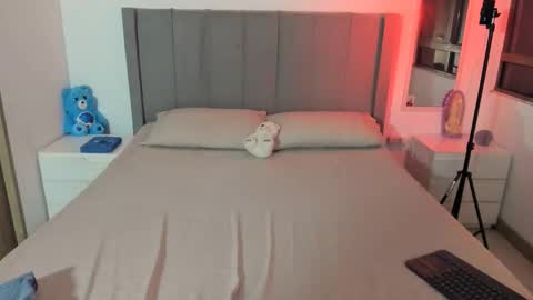 Sara online show from 8, 10, 2025