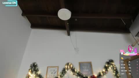 Snapshot of sara_puertaa chatting on 20, 12, 2025 Sara online show from 20, 12, 2025