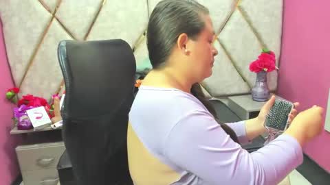 Snapshot of sara_thonson_ chatting on 21, 4, 2026 sara_thonson_ online show from 21, 4, 2026