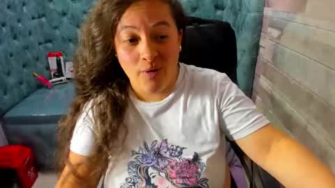 Snapshot of sara_thonson_ chatting on 2, 6, 2026 sara_thonson_ online show from 2, 6, 2026