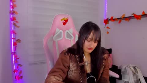 Sarah Ramirez online show from 18, 11, 2025