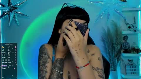 Snapshot of saraadesire chatting on 4, 3, 2025 Sara online show from 4, 3, 2025