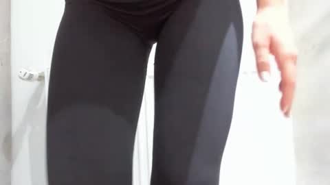 Queen Ssaraah online show from 19, 2, 2025