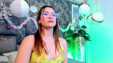 Sara Alvarezx online show from 21, 12, 2025