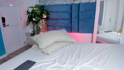 Sara Alvarezx online show from 18, 6, 2026