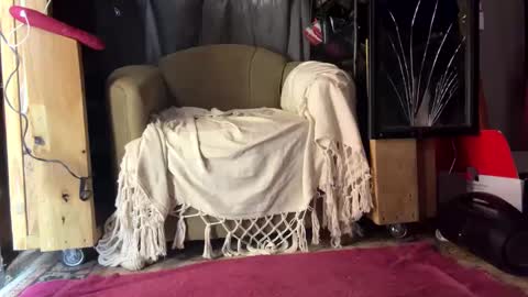 Sarrah Sweet online show from 1, 1, 2025