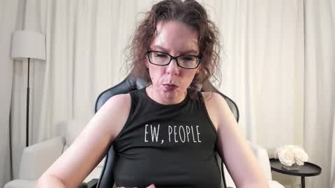 Sara Desire online show from 7, 3, 2026