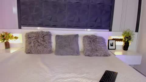  Sara Gomez  online show from 23, 2, 2026