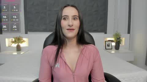  Sara Gomez  online show from 7, 4, 2026