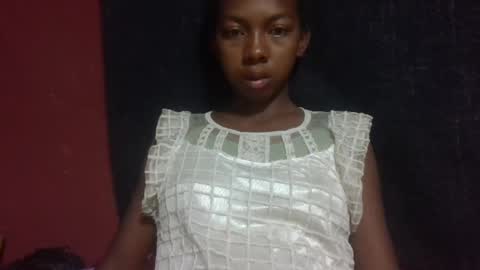 sarah146341 online show from 10, 3, 2025