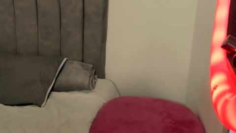 sarah__bigboobs online show from 13, 9, 2025