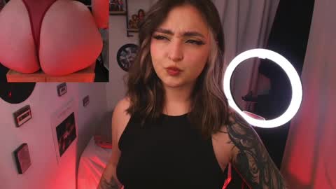 Snapshot of sarah_cuteeyes chatting on 4, 4, 2026 Sara online show from 4, 4, 2026