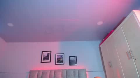 Snapshot of sarah_foxx_ chatting on 13, 11, 2025 sarah foxx online show from 13, 11, 2025