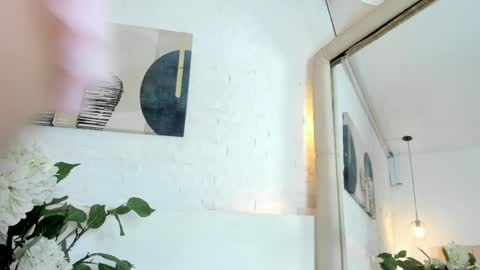 sarah_gothicgirl online show from 1, 4, 2026