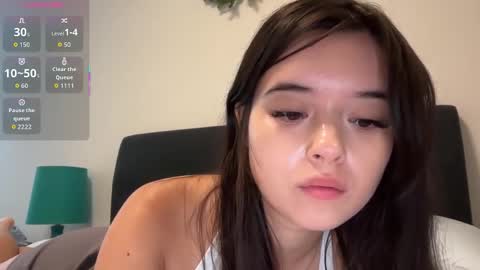 Sarah Heart Aus online show from 21, 12, 2025