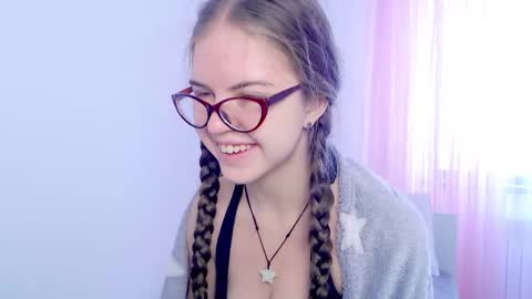 Sarah online show from 6, 11, 2025