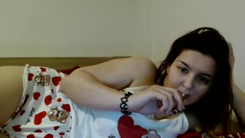 Sarah online show from 9, 3, 2025